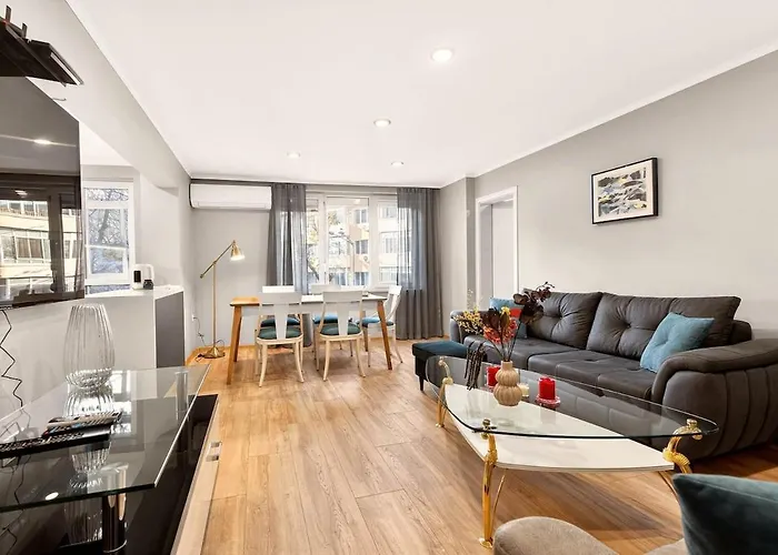 Cozy Sea Garden Apartment *